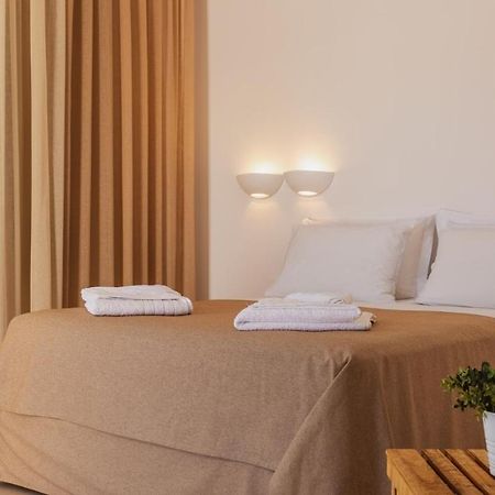 To Rantevou Tis Alykis Rooms & Apartments Kímolos 外观 照片